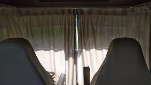 Merry Mary – Spacious Rimor 98p 2019 - Single beds - Pull-down bed - Air conditioning - Lots of sunlight
