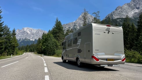 4p Hymer integrated from 2009