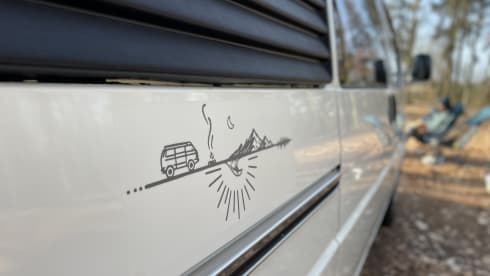 Sinne – Volkswagen T4 with pop-up roof and including SUP boards