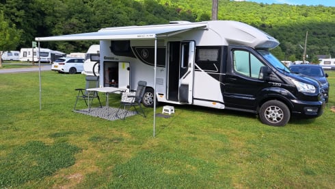 Cocoon 463 – 4p Benimar semi-integrated uit 2024