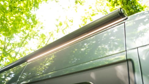Travel-Vans 2 person very luxurious camper