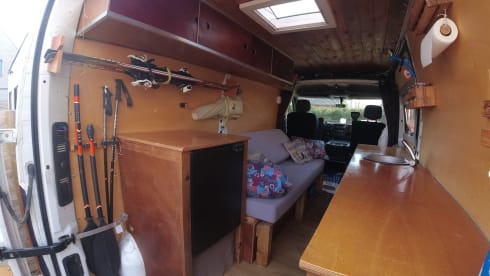 Converted bus - Renault Master 2010