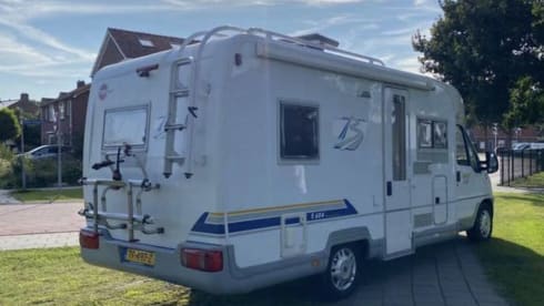 Bürstner T604 – Spacious camper with powerful engine