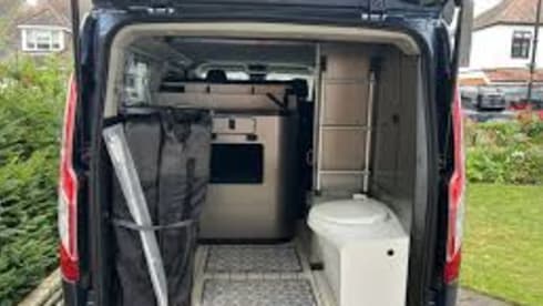 Daffy – 4 berth Ford Nugget Plus campervan from 2022