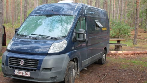 Blauwe schevie – Campervan