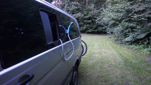 Norbi – Former police car with 4WD for great trips