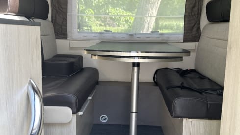 FREDSTER – 6 berth Chausson Alcove 2019