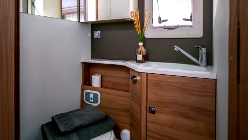 Modern 2021 Adria Matrix GT Edition like new