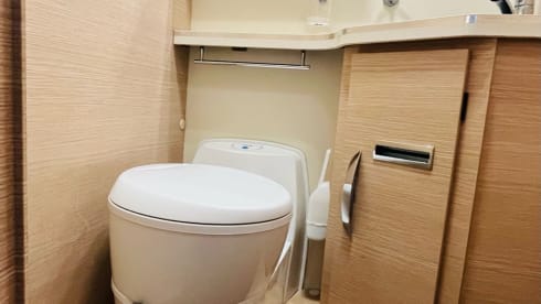 Forster – Beautiful, modern, spacious family camper