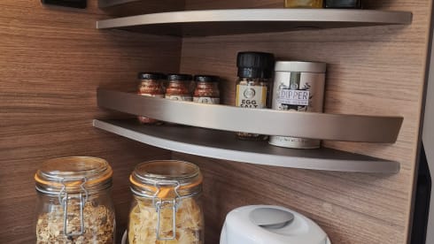 Advisim Campers – 4p Knaus bus from 2025