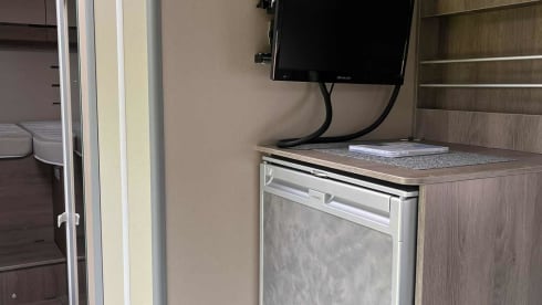 4p Chausson semi-integrated from 2019
