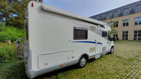 Onze Louis – 2p McLouis semi-integrated uit 2009