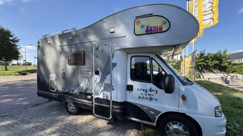 Alkoof Elnagh vlotte vakantiecamper  – Nicchia di Elnagh (4p) del 2003