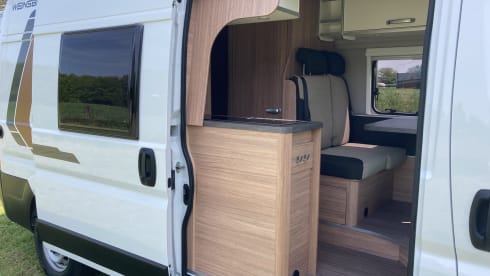 6 Weinsberg 600 Fire buscamper 2025 automatic
