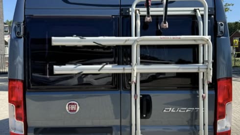 2p Knaus bus from 2015