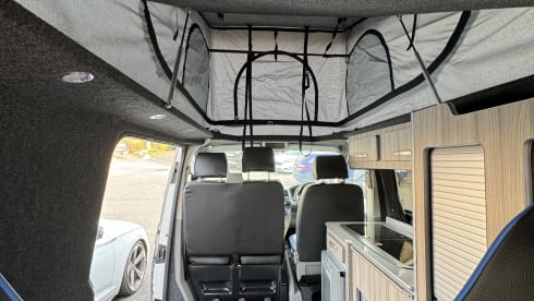 Otis – VW T5 campervan, 4 berth, off grid