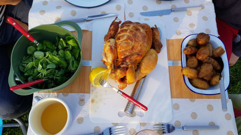 Hymee – Spacious Hymer stylish custom interior