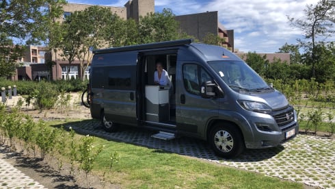 CaRo – 4p Pilote bus from 2018 (2 to 3 people)