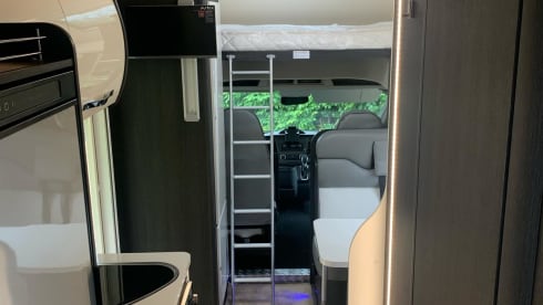 VU – 6 berth Roller Team Auto 2022