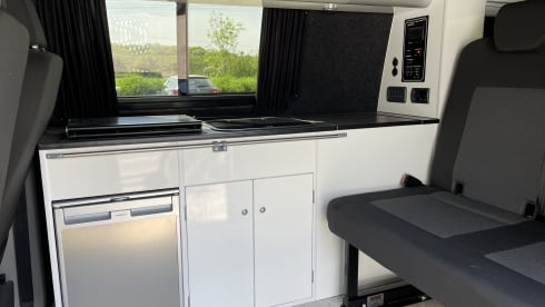 Bertie – 4 berth Volkswagen bus from 2015