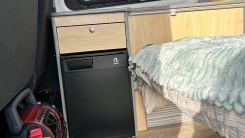 Custom Modern Campervan - Sleeps 4
