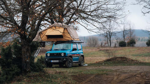 Jimny BLUE - Greece – Crea ricordi: esplora la tua avventura con Camper Jimny