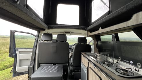 Halle – 4 berth Volkswagen campervan 