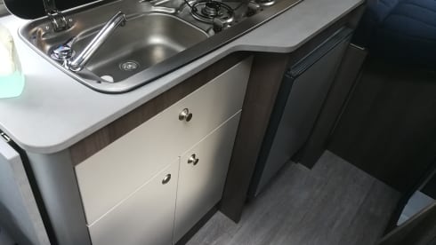 Roja │ Spacious and luxurious double camper