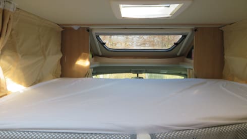 Sunlight T67 - Automatic - 4 persons
