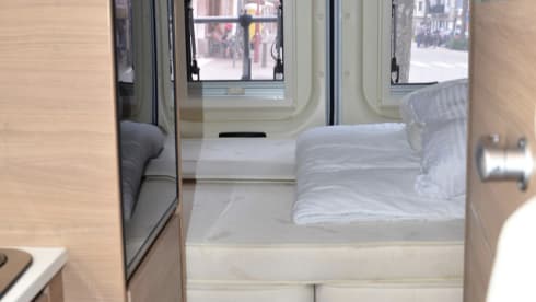 Modernes Fiat Ducati Wohnmobil