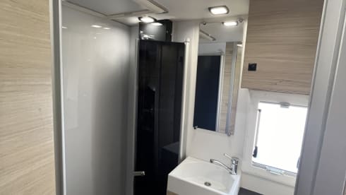 Brand New - Motorhome to Hire - 7 belts 7 berth Chausson 2024
