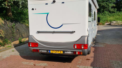 Hymer b644 – 4p Hymer integrated uit 2000
