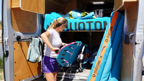 Van for 2 - Surftrip