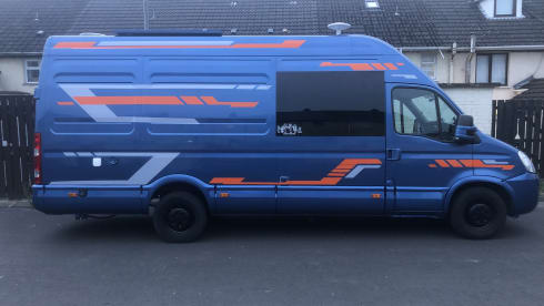 Decks – 4 berth 5 Belt Campervan