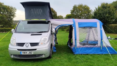 Jabulani  – Camping-car Renault 4 places de 2014