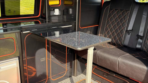 MJ  – Camping-car Volkswagen 4 places de 2015