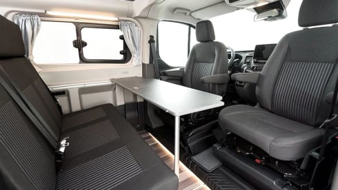 Campervan – Westfalia Ford Nugget - Campervan 4 persons