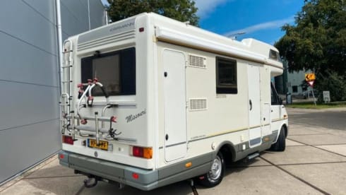 4p Volkswagen alcove from 1998