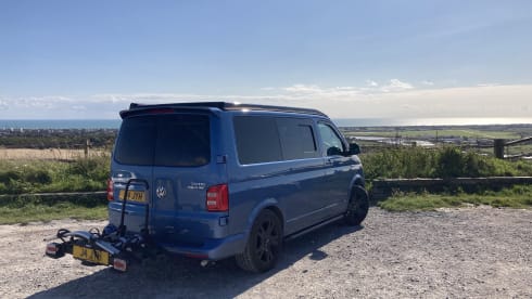 Buzz the Adventure Wagon - 4 berth VW T6 Campervan