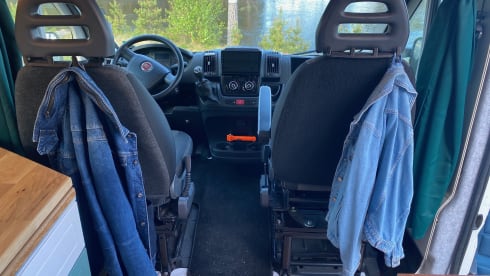 Casa Mobiel – Spacious off-grid Fiat Ducato bus camper - beautifully built in
