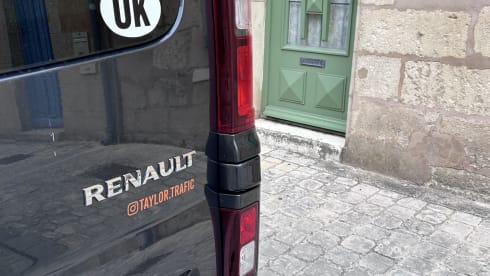 Taylor Trafic – **’Renault Trafic Sport Camper - 4 Birth**