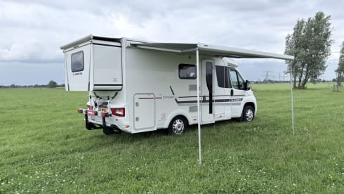 Camper Piano  Paul  🎹 – Nice Adria camper 2p
