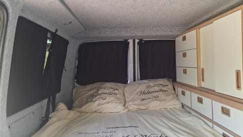 Vrijheid op vier wielen: huur deze fijne VW T6 camper!