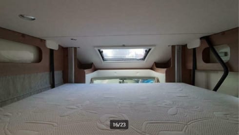 Complete 4 person family camper!