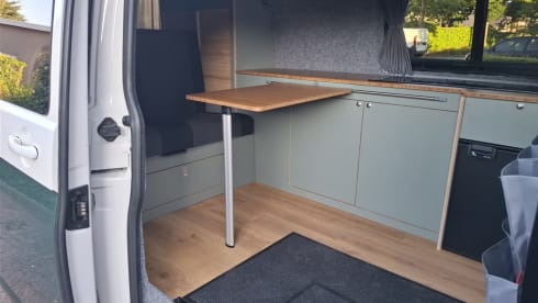 2-seater Volkswagen bus from 2016