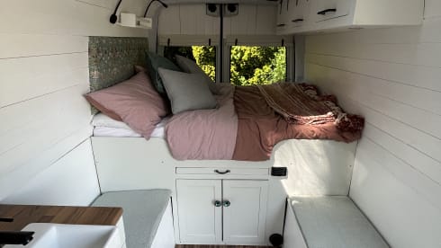 Big Bex – 2 berth Campervan