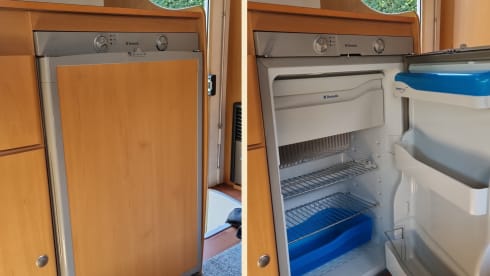 Nice compact camper with spacious kitchen