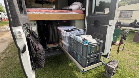 Campr Outcast – Campr Outcast - Tough, spacious off-grid camper