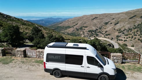 VanARTour – VW Crafter DIY