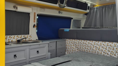 Rambo VIII – Off Grid, Touring or Site Set Up - Suitable for up to 5 persons!